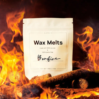 Bonfire wax melts in 100% plastic-free packaging. Notes of Hickory Smoke, Marshmallow, Charcoal.