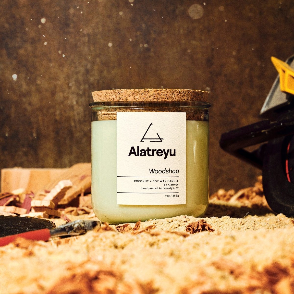 Woodshop - Alatreyu - Handcrafted Candle