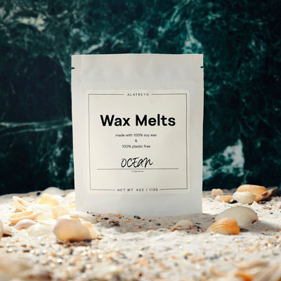 Ocean wax melts in 100% plastic-free packaging. Notes of Marine Air, Salt Brine, Seaweed.