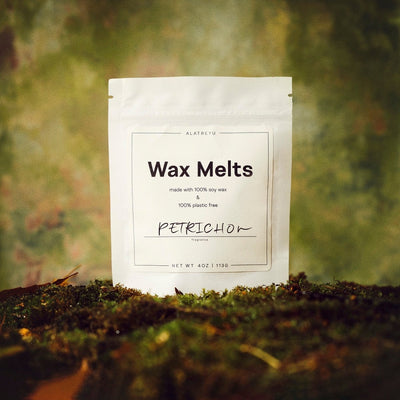 Petrichor wax melts in 100% plastic-free packaging. Notes of Wet Earth, Summer Ozone, Ferns.